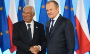 Ba Lan cấm đại sứ Hungary dự lễ tiếp quản chức chủ tịch EU Ba Lan cấm đại sứ Hungary dự lễ tiếp quản chức chủ tịch EU