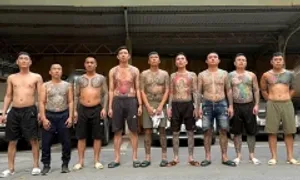 Thu nhiều súng đạn của nhóm cho vay lãi 547% một năm Thu nhiều súng đạn của nhóm cho vay lãi 547% một năm