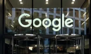 Google bị kiện vì buộc các hãng điện thoại cài sẵn Chrome khi bán Google bị kiện vì buộc các hãng điện thoại cài sẵn Chrome khi bán