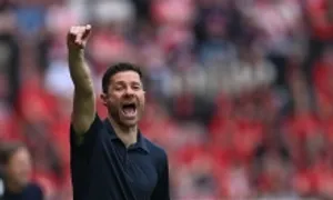 Alonso chia tay Leverkusen bằng siêu kỷ lục Alonso chia tay Leverkusen bằng siêu kỷ lục