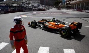 Lando Norris vượt qua cạm bẫy, nhất chặng Monaco Lando Norris vượt qua cạm bẫy, nhất chặng Monaco