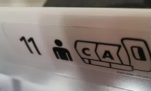 Vì sao có vài chữ số không được sử dụng trên ghế máy bay? Vì sao có vài chữ số không được sử dụng trên ghế máy bay?