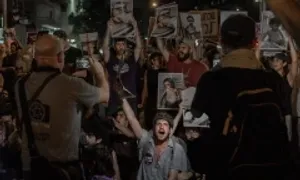 Người Israel nổi sóng bất bình vì thảm cảnh ở Gaza Người Israel nổi sóng bất bình vì thảm cảnh ở Gaza