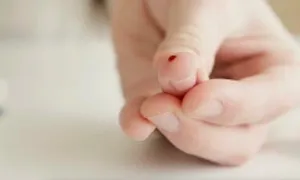 Xét nghiệm giá rẻ giúp phát hiện bệnh chết người qua một giọt máu Xét nghiệm giá rẻ giúp phát hiện bệnh chết người qua một giọt máu
