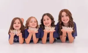 Cơn ác mộng của gia đình có 4 con gái mắc dị tật não